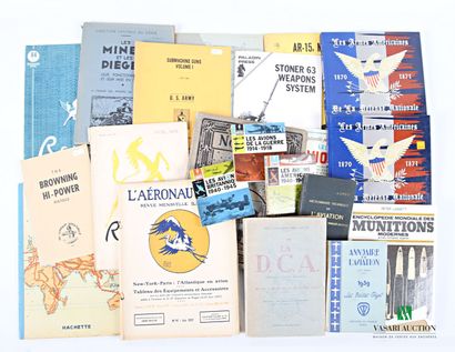 [ARMES/AVIATION]
Lot comprenant 21 volumes...