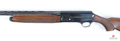 Fusil semi-automatique Verney-Carron 3 coups...