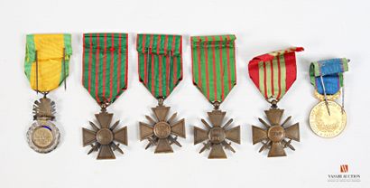 Ordres et décorations : Médaille militaire...