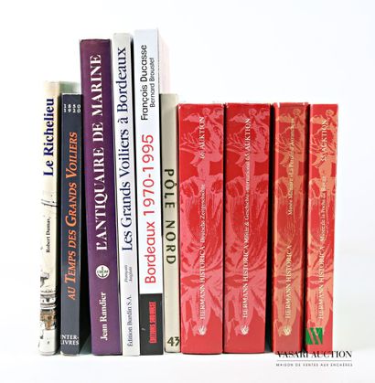 [MARINE]
Lot comprenant 11 volumes :
VICTOR...