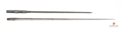 Baïonnette cruciforme de fusil MAS 36, finition...