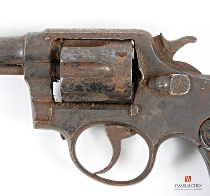ATTENTION ARMES DE CATEGORIE B - Arme soumise...