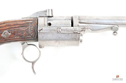 Arme à système, rarissime revolver à percussion...