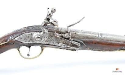 Long pistolet à silex, canon à pans au tonnerre...