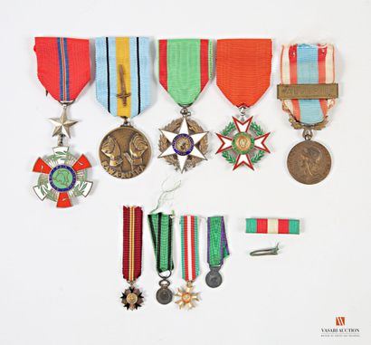Ordres et décorations : Mérite agricole,...