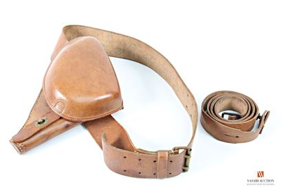 Armée française : étui de revolver modèle...