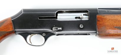Fusil semi-automatique Browning modèle B-80...