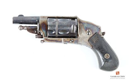 Revolver de poche hammerless calibre 6 mm...