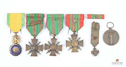 Ordres et décorations : Médaille militaire...