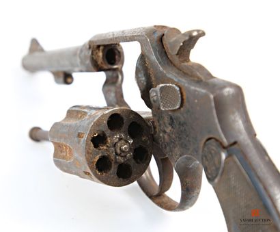 ATTENTION ARMES DE CATEGORIE B - Arme soumise...