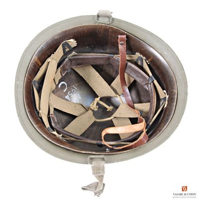 Casque français modèle 51, casque lourd daté...