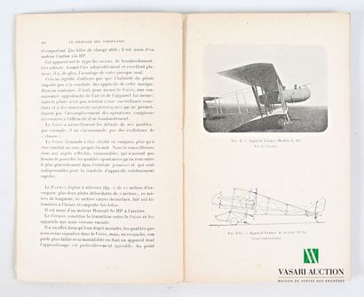 [MANUELS MILITAIRES]
Lot comprenant 15 volumes...