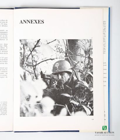 [ARMES GENERALITES]
Lot comprenant onze ouvrages...