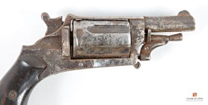 Revolver de poche calibre 6 mm Vélodog, canon...