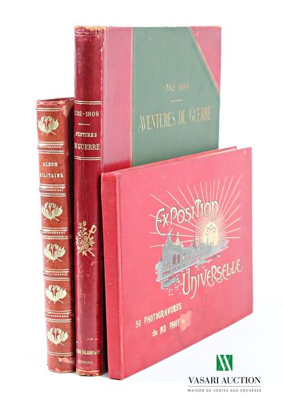 [MILITARIA & ALBUMS]
Lot comprenant :
- un...