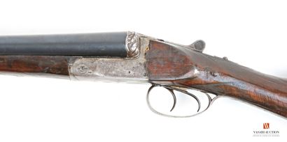 Fusil artisanal stéphanois calibre 12/65,...