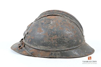 Casque Adrian modèle 1916, attribut frontal...