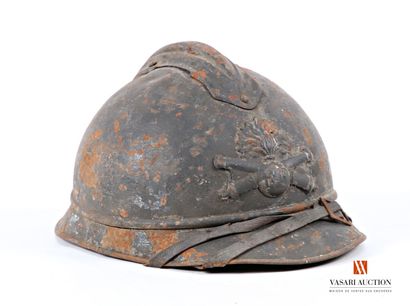 Casque Adrian modèle 1916, attribut frontal...