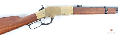 Carabine à levier de sous garde UBERTI modèle...