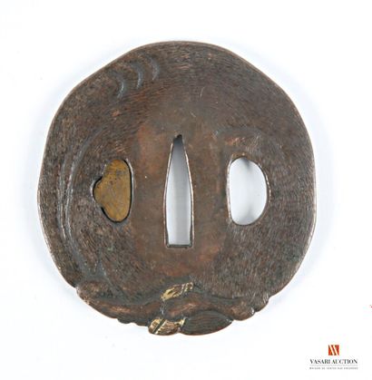 Tsuba de wakizashi, forme maru-gata en sentoku...