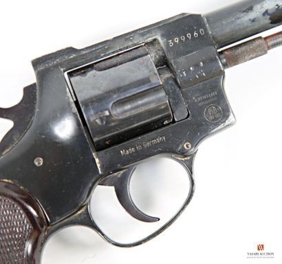 Revolver Arminius modèle HW1G calibre 9 mm...