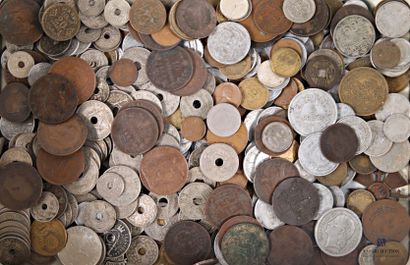 Large collection of French and foreign parts...