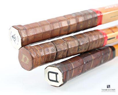 DUNLOP
Set of 3 wooden rackets and their...
