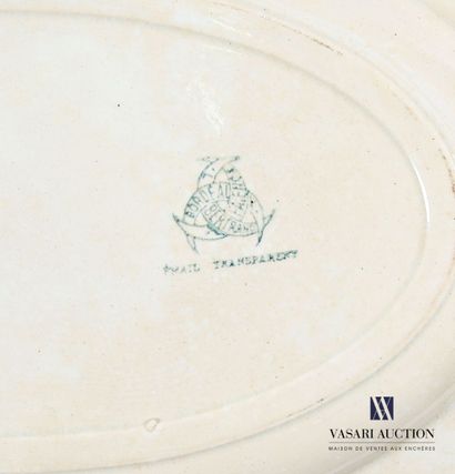 BORDEAUX 
Set of earthenware pieces including...