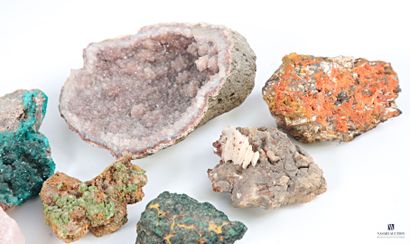 Set of seven assorted mineral stones