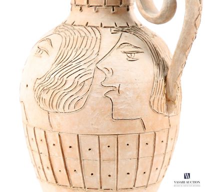 ROMACREA School 
Large terracotta jug in...