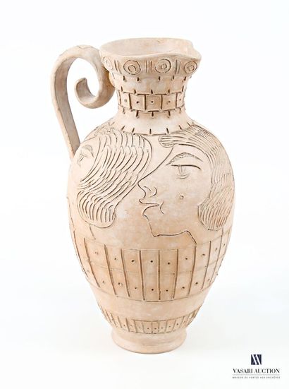 ROMACREA School 
Large terracotta jug in...