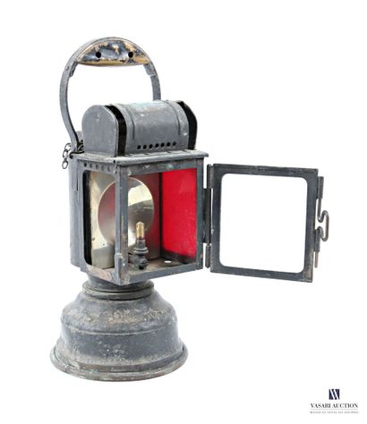 DEHAIL & GRENIER Manufacturer 
Railroad lantern...
