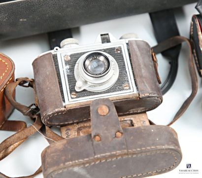 Lot of cameras and other accessories, including:...