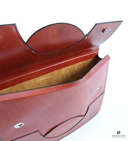ITALY - SILVANI
Rectangular brown leather...