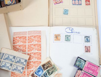 World and France: thousands of stamps in...