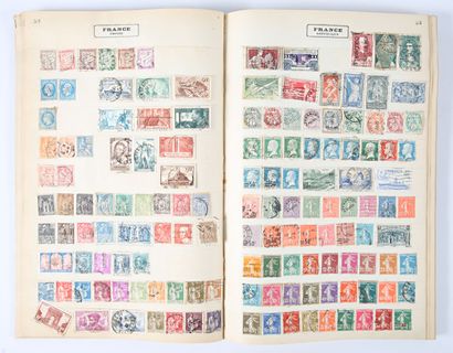 World: Over 1,500 different stamps, mainly...