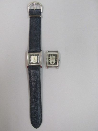 Lot composé de deux montres:

- ATO

Modèle...