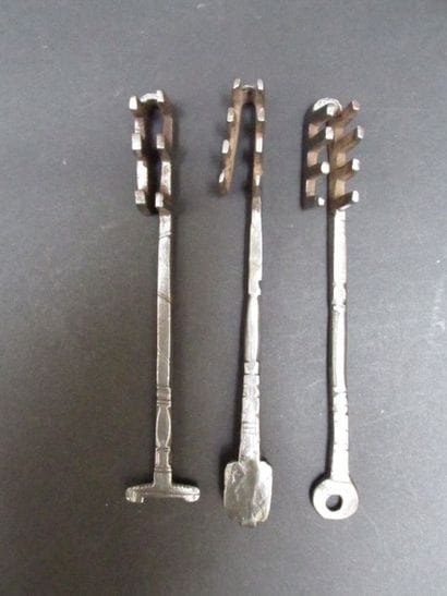 Ensemble de trois clés en métal