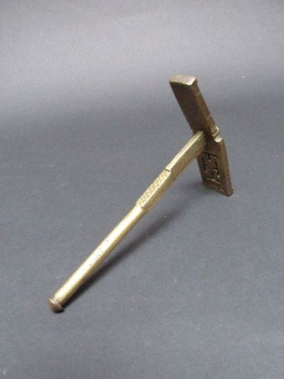 Marteau saharien « casse-sucre »