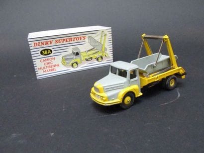 DINKY SUPERTOYS

Camion Unic Multibenne Marrel...