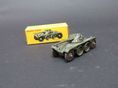 DINKY TOYS

EBR Panhard

(boîte d'origin...
