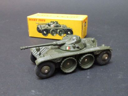 DINKY TOYS

EBR Panhard

(boîte d'origin...