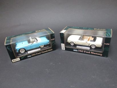 Lot de deux véhicules:

Collectibles 1955...