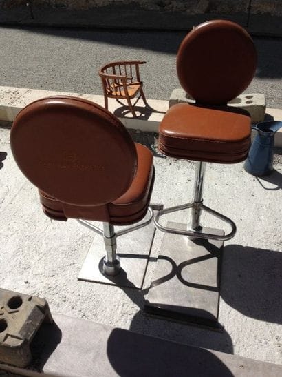 Paire de tabourets de bar en simili cuir...