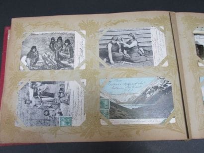 Album de cartes postales oblitérées début...