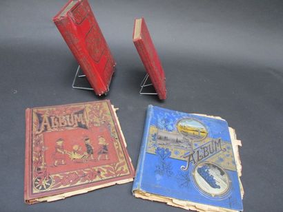 Deux albums de vignettes en partie de Chocolat...
