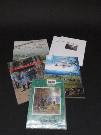 Lot composé: 

- DVD Vidéo Seasons La vénerie...