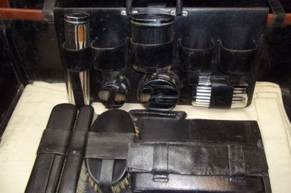 Valise offerte par le Cercle d'Escrime de...
