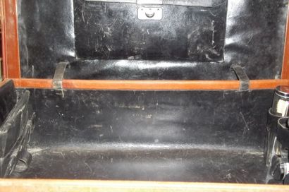 Valise offerte par le Cercle d'Escrime de...