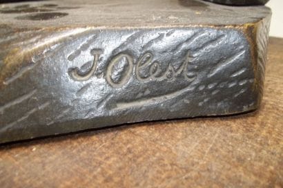 OLEST (J.). 

La Victoire. 



Sculpture....